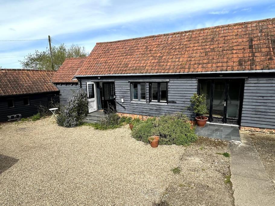 Mersea Kept Secret Apartment *